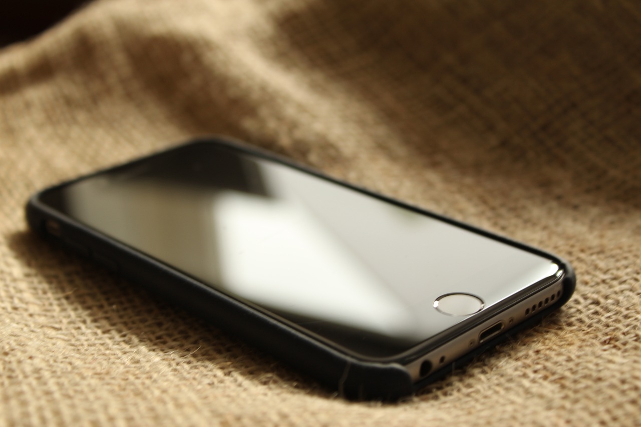 iPhone 12最新上市時(shí)間及其分析