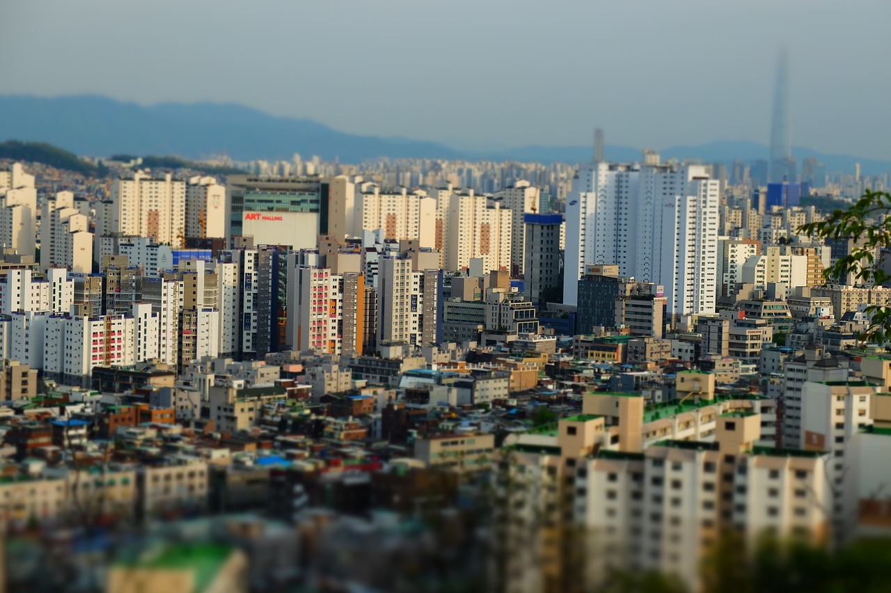 聚焦中國房地產(chǎn)市場，最新房價趨勢解析及70城市房地產(chǎn)概況