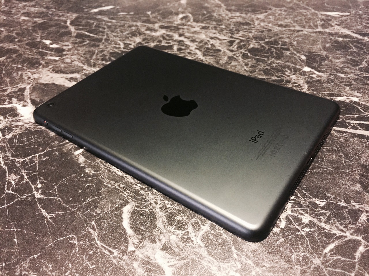 蘋果最新系統(tǒng)iOS 16功能深度解析與概述