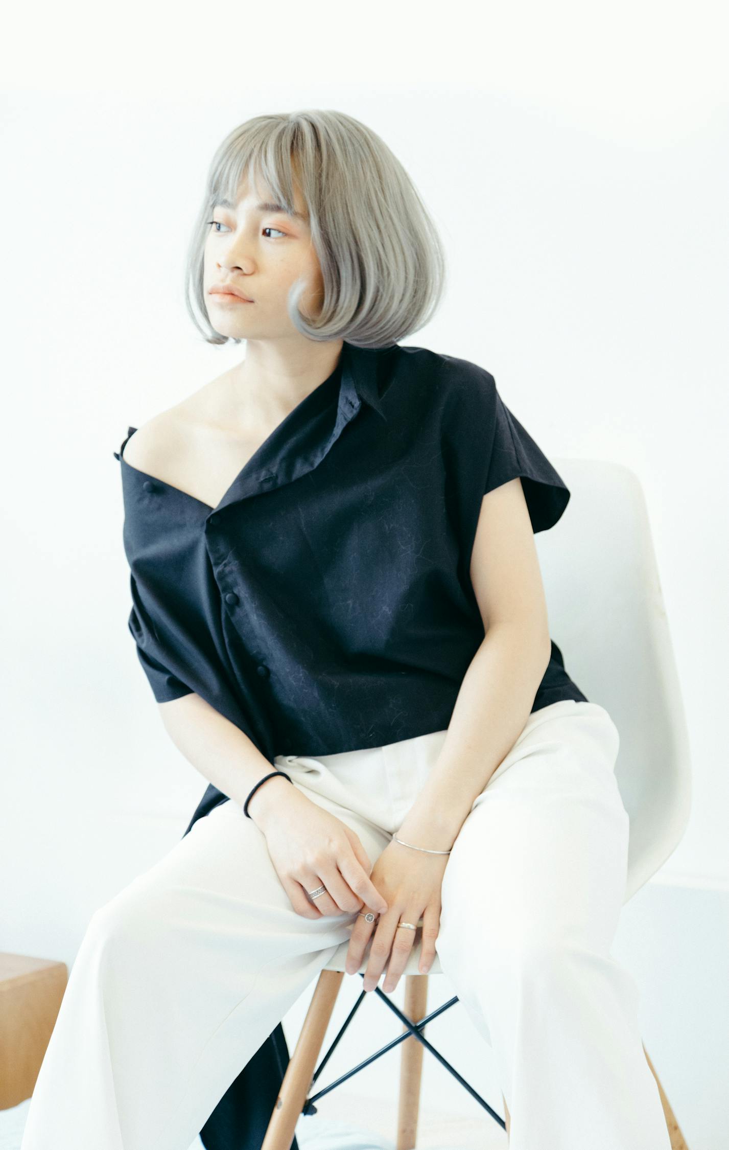 徐璐吊帶裙最新時尚魅力詮釋，完美展現(xiàn)時尚風采