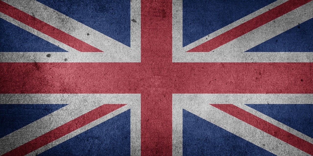 英國(guó)制裁華為的最新動(dòng)態(tài)及其影響分析